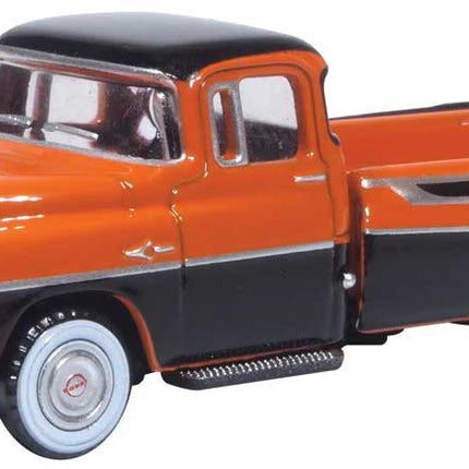OXD-87DP57004, 1957 Dodge D100 Sweptside Pick Up Truck - Assembled - Omaha Orange, Jewel Black - HO Scale