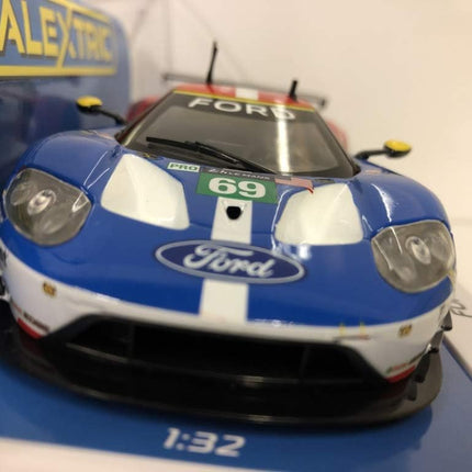 C3858, Scalextric 1/32 Scale Slot Car Ford GT GTE Le Mans 2017 No. 69