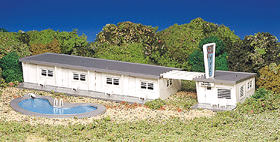 160-45214, Motel W/Swimming Pool Kit - Plasticville U.S.A.(R)
