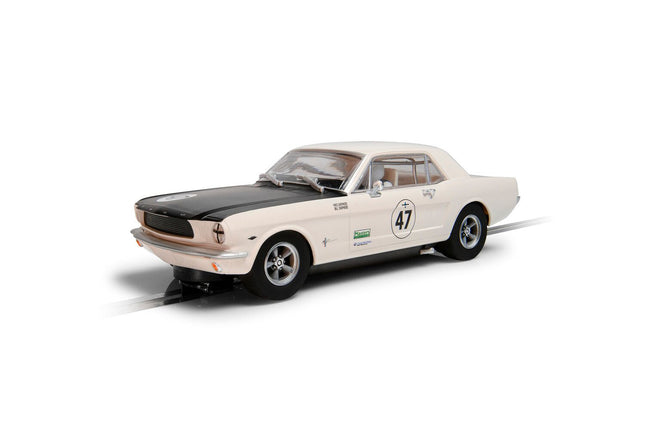 C4353T, Scalextric 1/32 Scale Slot Car Ford Mustang - Bill and Fred Shepherd - Goodwood Revival
