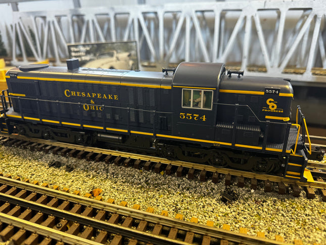 MTH30211701, RSD-5 Diesel Engine "Chesapeake & Ohio" #5574 w/ PS3