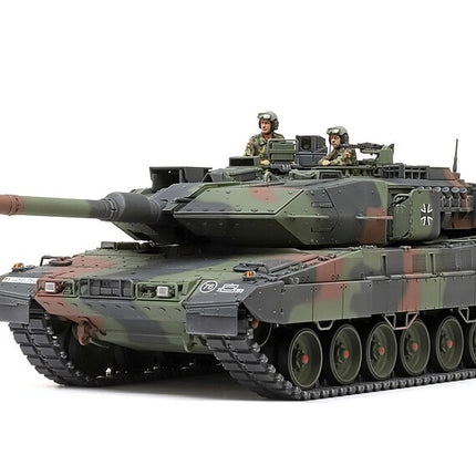 TAM35387, Tamiya 1/35 Scale Leopard 2 A7V German Main Battle Tank