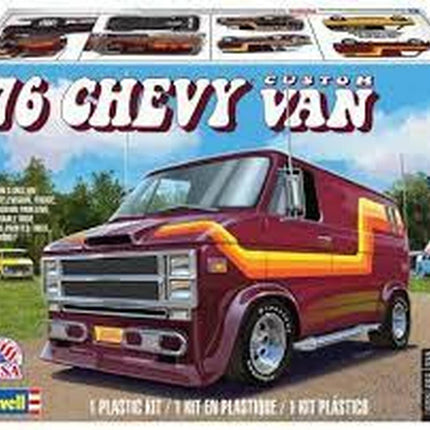 1/25 1976 Chevy Custom Van Plastic Model Kit, Revell 85-4490