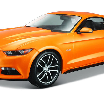 Maisto - 1/18 Ford Mustang Coupe 2015 - Orange