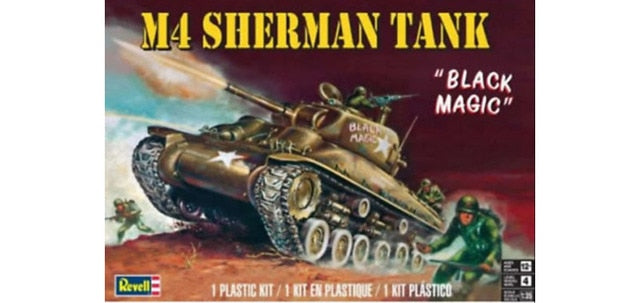 1/35 M4 Sherman Tank w/3 Crew