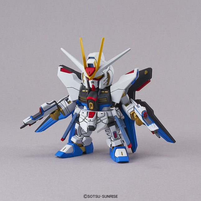 BAS5057967, 006 Strike Freedom Gundam SD EX-Standard Model Kit, from Gundam SEED Destiny