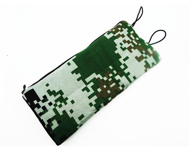 HRAACC58CJ05, Hot Racing 1/10 Scale Special Forces Sleeping Bag (Digital Camo)