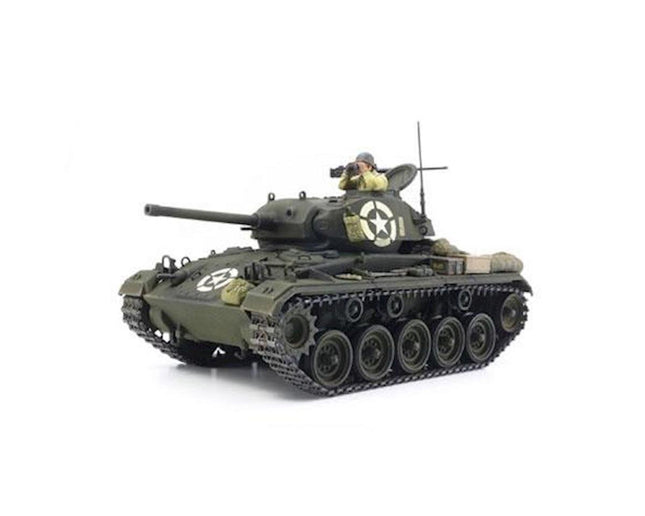 TAM37020, Tamiya M24 Chaffee US Light Tank 1/35 Model Kit (ITALERI)