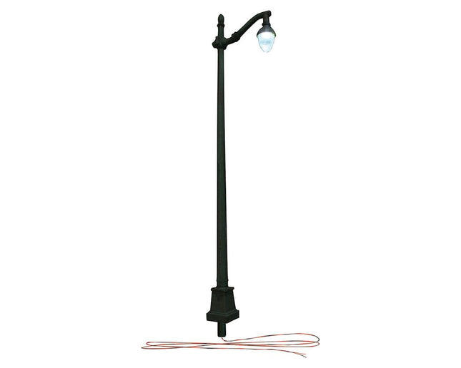 WOOJP5647, O Street Lights, Arched Cast Iron (2)